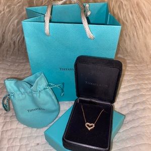 Tiffany & Co. diamond heart necklace. 18k gold.